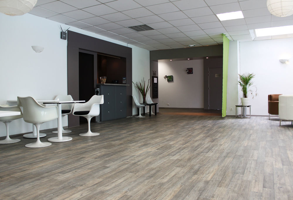Yes Hotel Авиньон Экстерьер фото