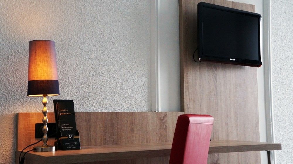 Yes Hotel Авиньон Экстерьер фото