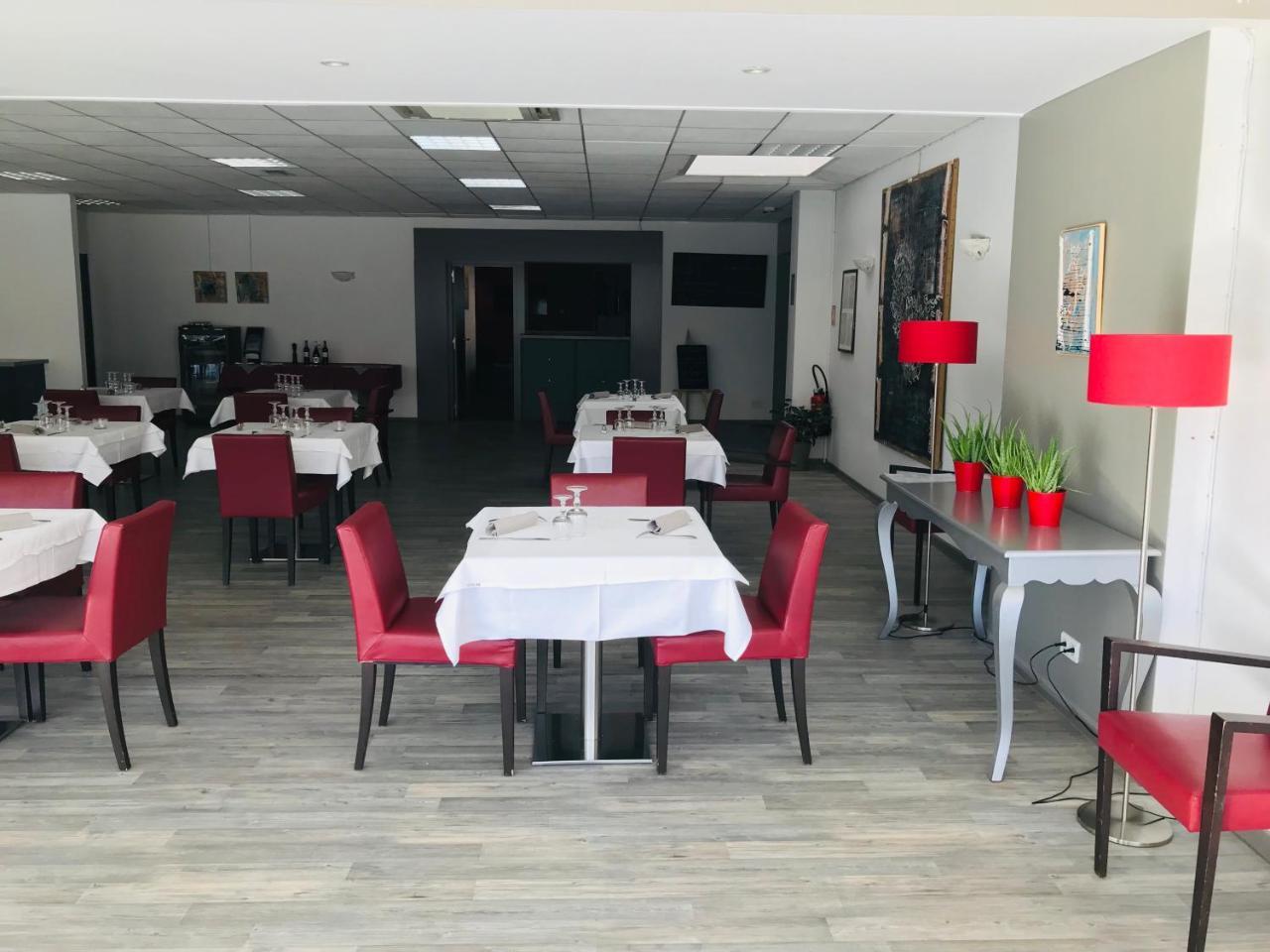 Yes Hotel Авиньон Экстерьер фото